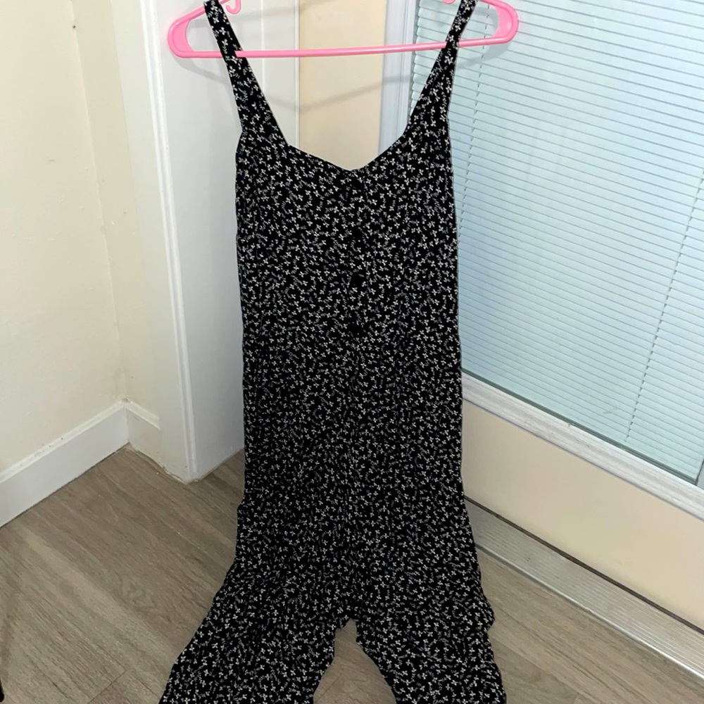 Loft jumpsuit, worn once. Excellent condition. Size large